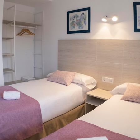 סאלו Aparthotel Cye Holiday Centre מראה חיצוני תמונה