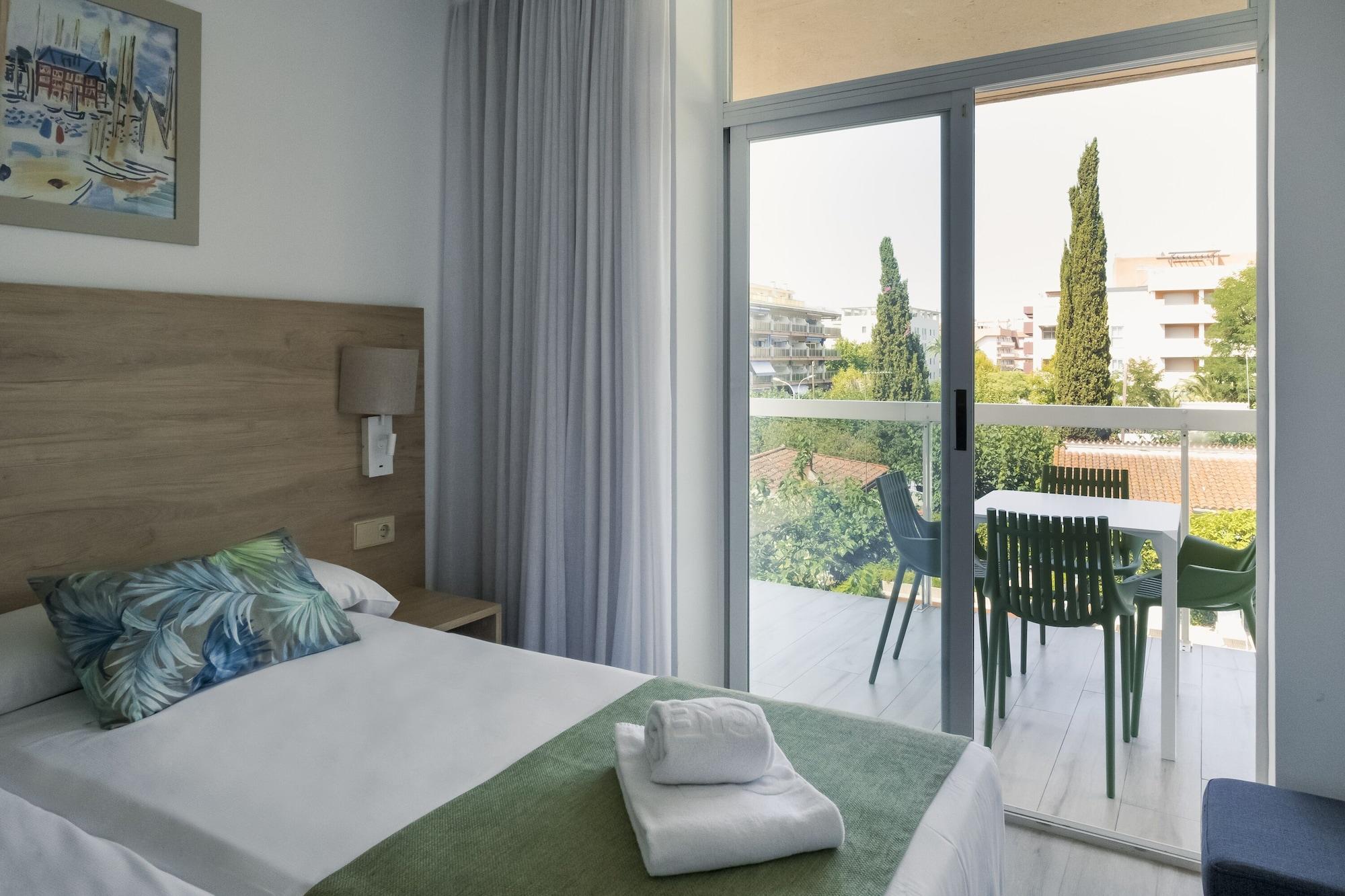 סאלו Aparthotel Cye Holiday Centre מראה חיצוני תמונה