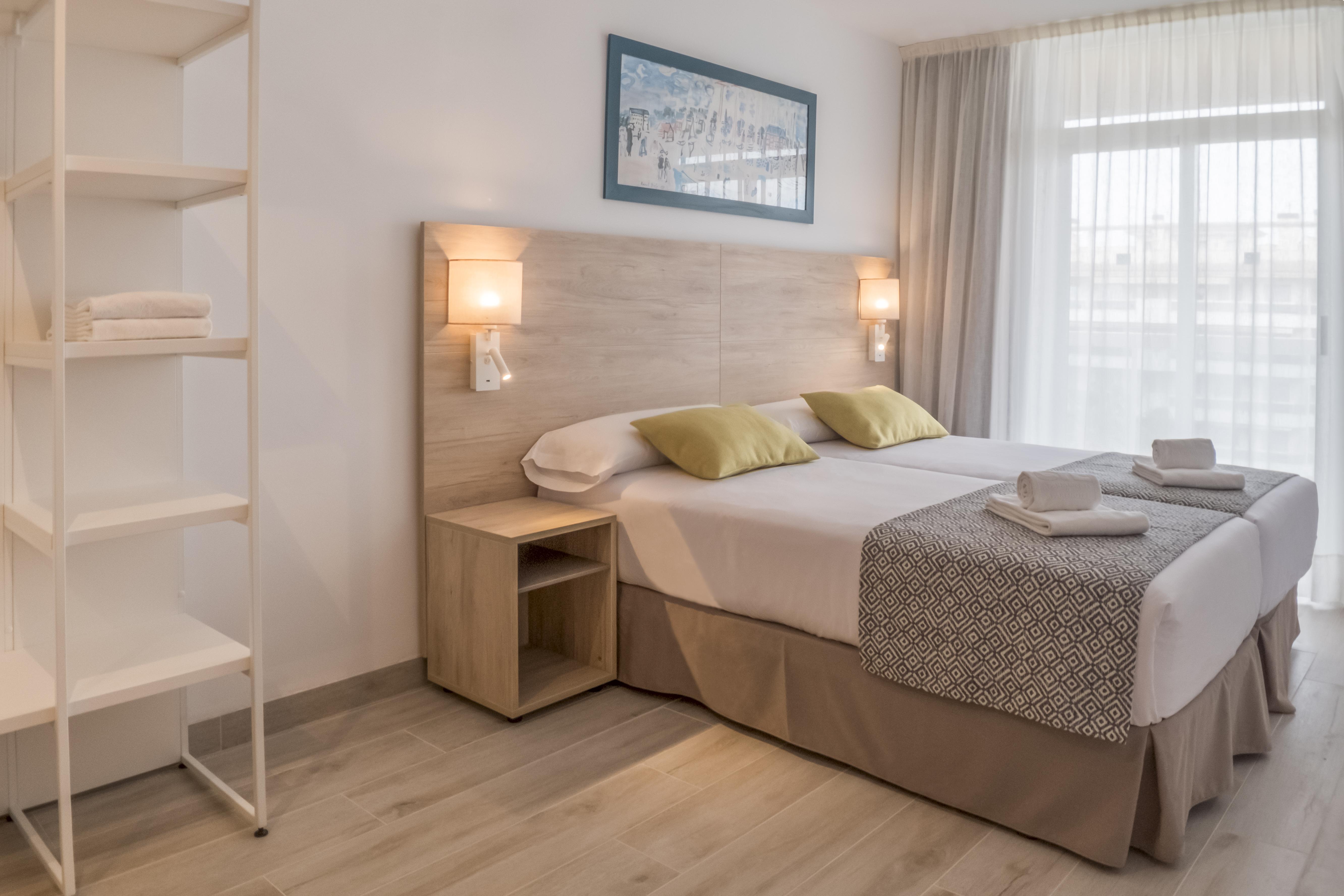 סאלו Aparthotel Cye Holiday Centre מראה חיצוני תמונה