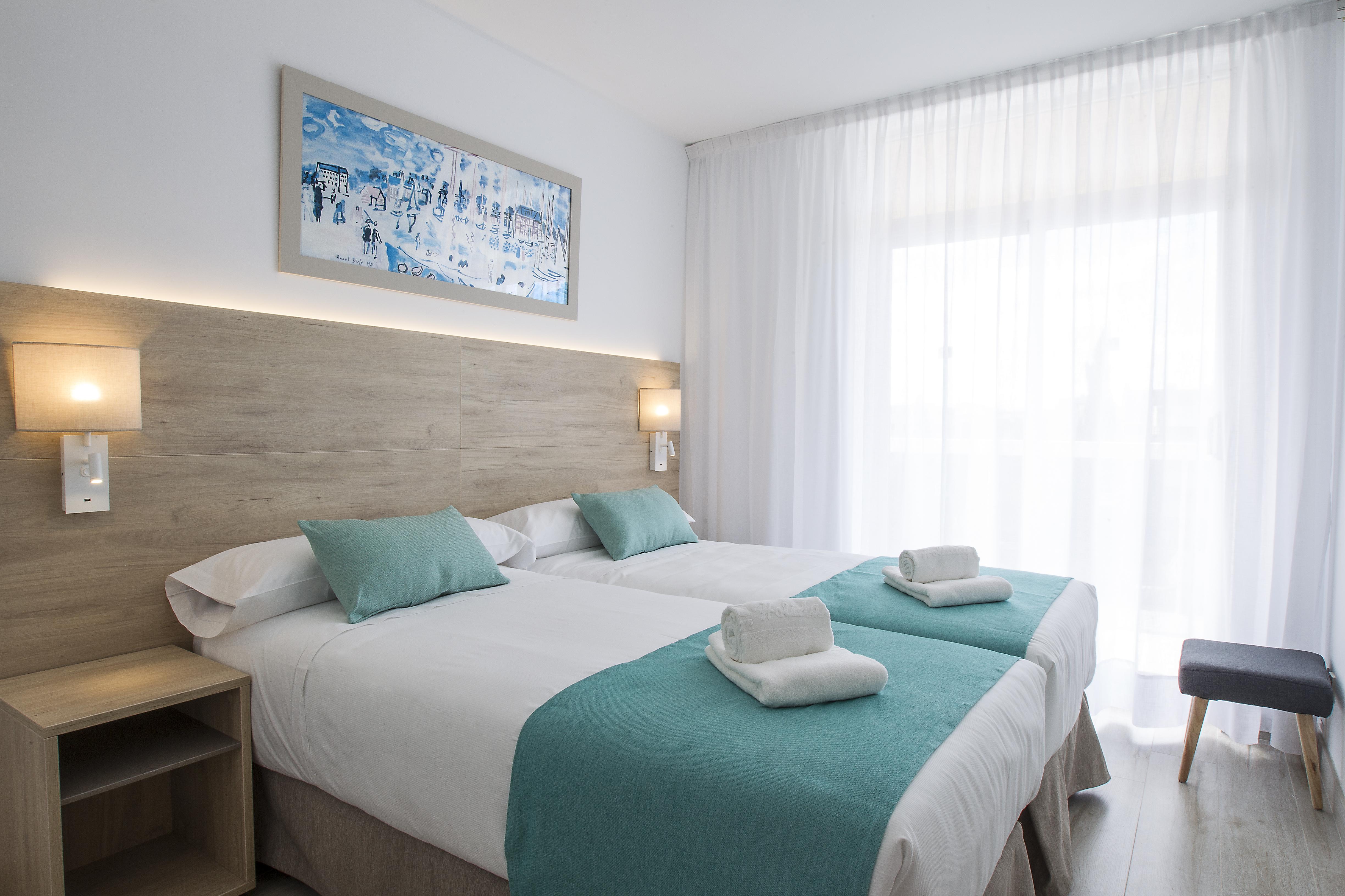 סאלו Aparthotel Cye Holiday Centre מראה חיצוני תמונה