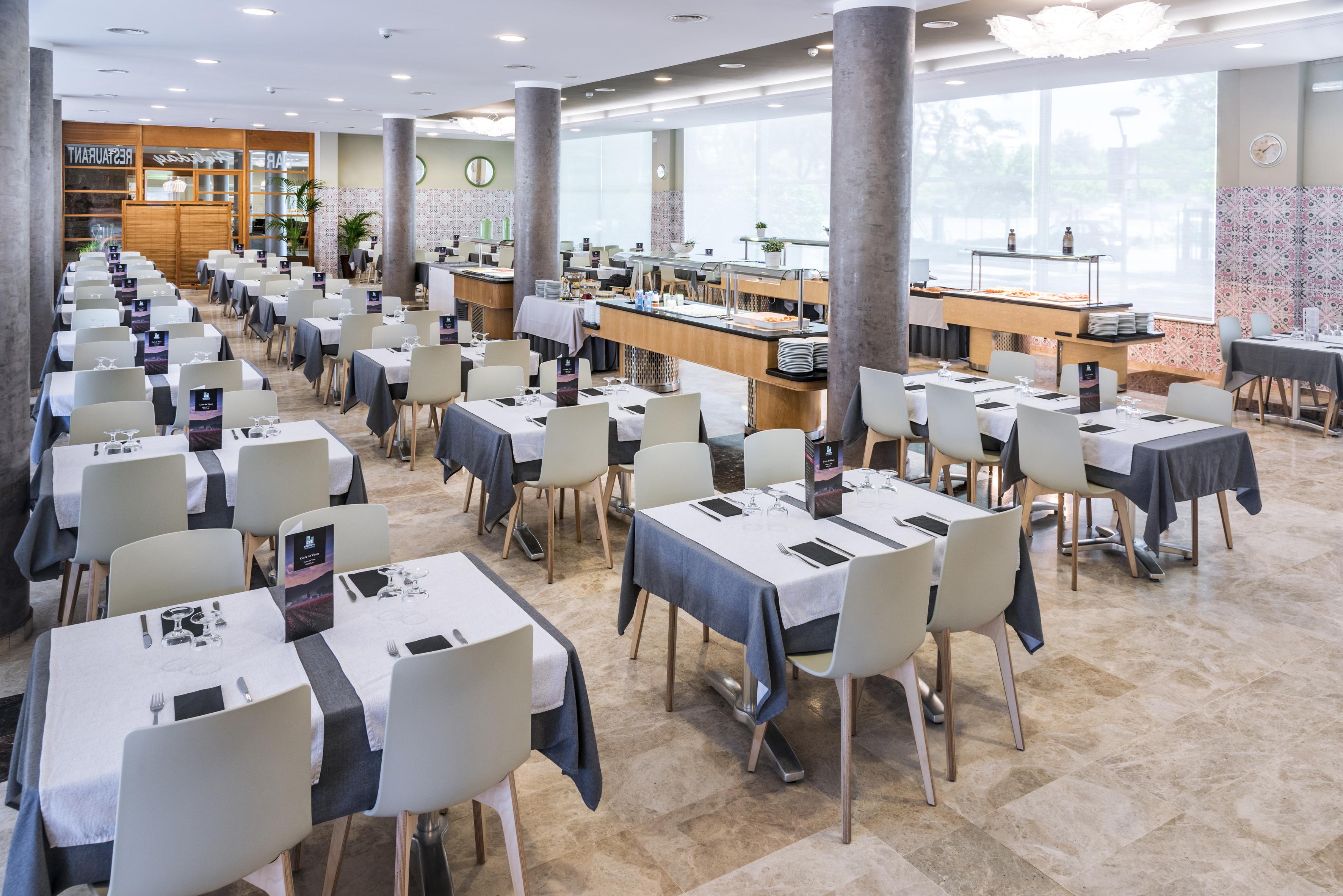סאלו Aparthotel Cye Holiday Centre מראה חיצוני תמונה