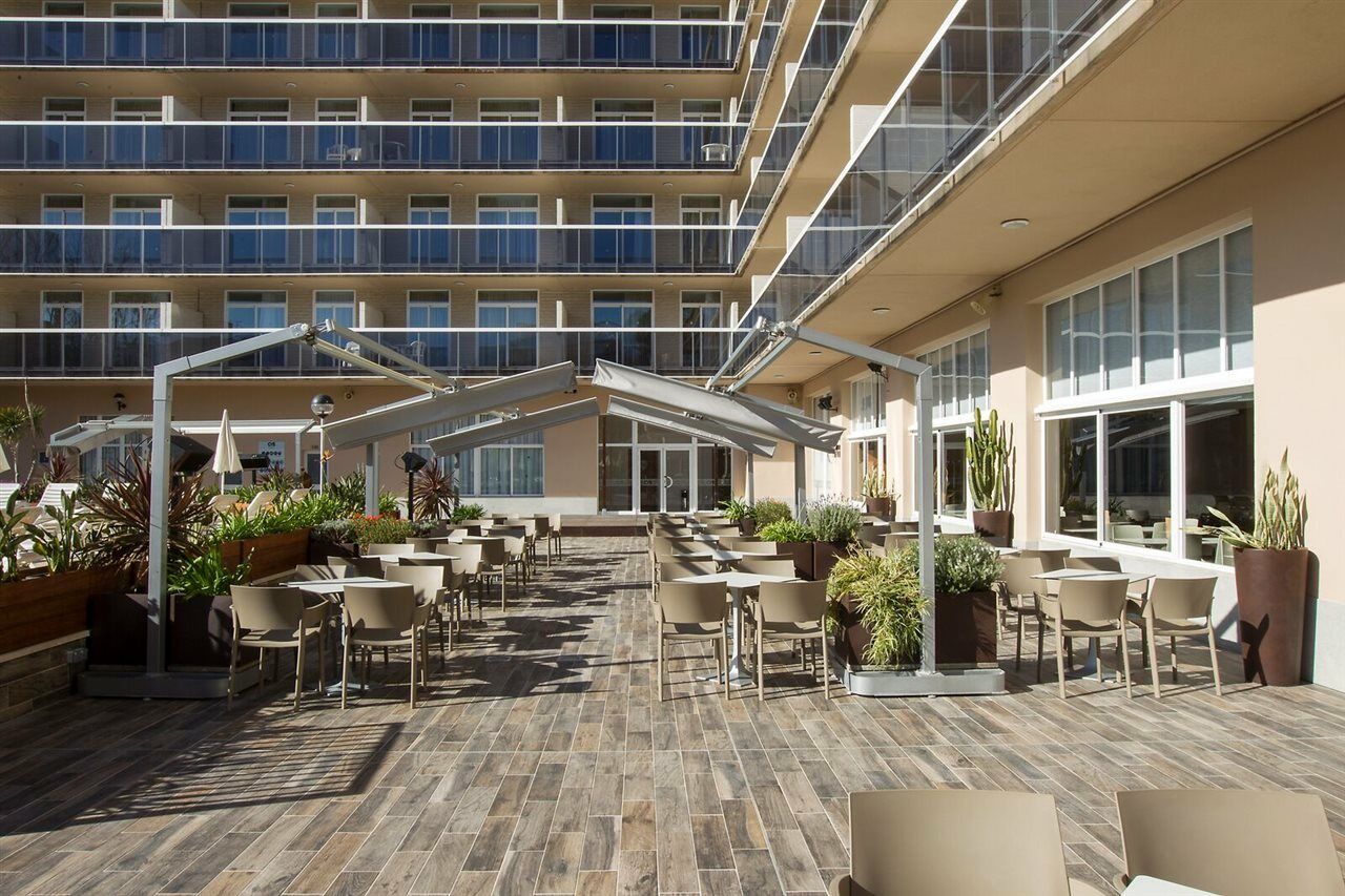 סאלו Aparthotel Cye Holiday Centre מראה חיצוני תמונה