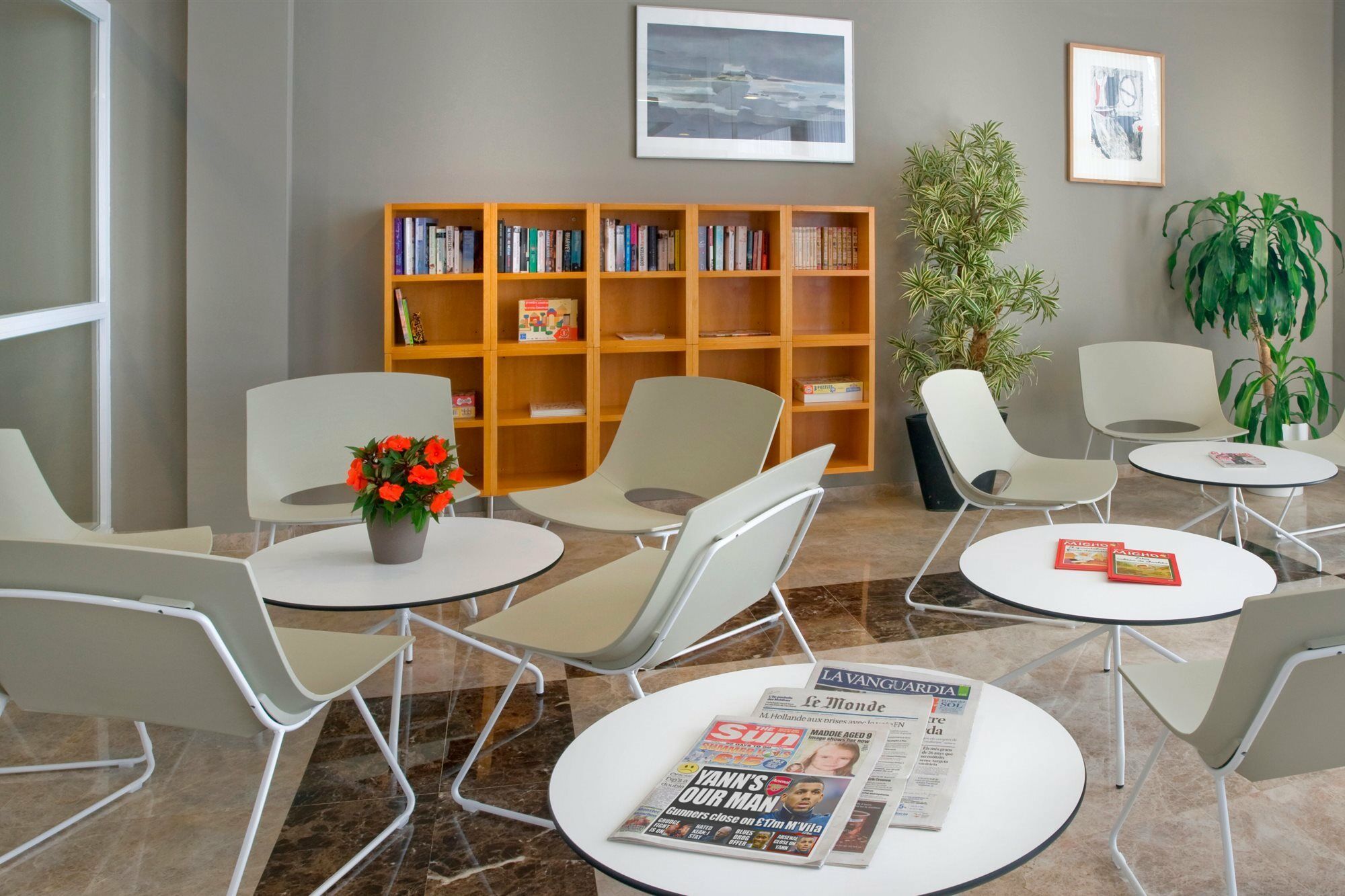 סאלו Aparthotel Cye Holiday Centre מראה חיצוני תמונה